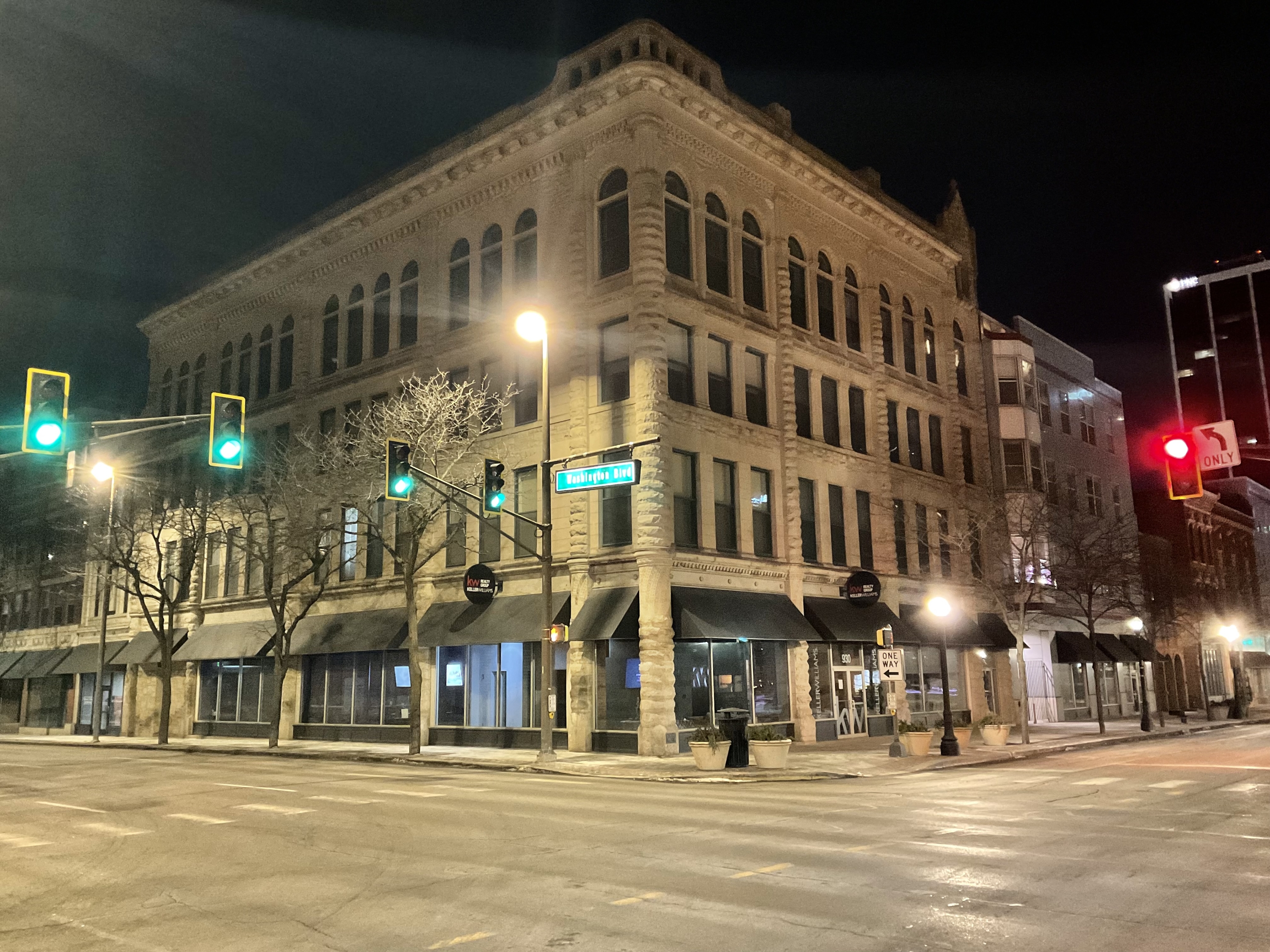 112 West Washington Boulevard - 1